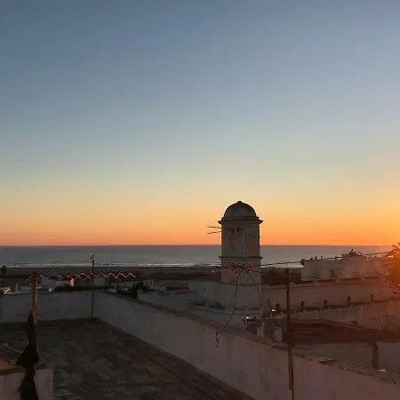 Conil Manrey 公寓 *